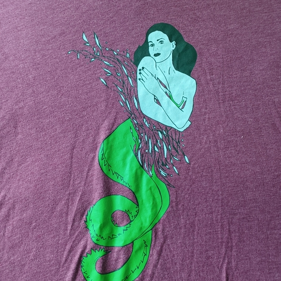 2 T-Shirt Bundle 2x American Apparel Serpent Woman and Nintendo Graphic - Picture 15 of 16